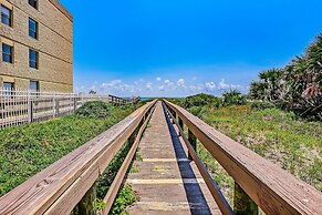 8 Sea Castles 3 Bedroom Condo by RedAwning