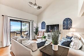 8 Sea Castles 3 Bedroom Condo by RedAwning