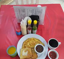 Hotel Las Palmas en Laurel