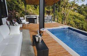 LeSuite Santa Teresa