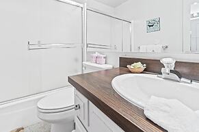 Ski-In Ski-Out Summit Townhouse