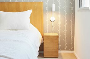 Modern & chic 2 bedrooms Apt.