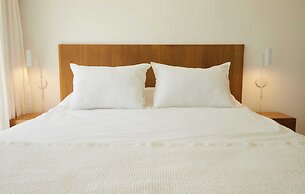 Modern & chic 2 bedrooms Apt.