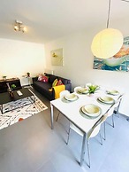 3 bedrooms in Center w Terrace&Parking
