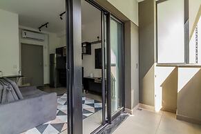 360 VN Capote Valente by Housi