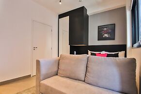 360 VN Capote Valente by Housi