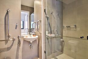 360 VN Capote Valente by Housi