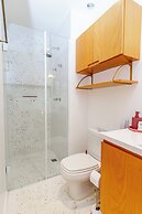 360 VN Capote Valente by Housi