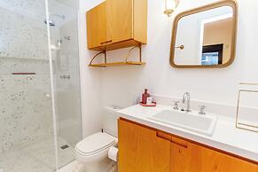 360 VN Capote Valente by Housi