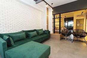 360 VN Capote Valente by Housi