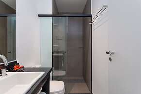 360 VN Capote Valente by Housi