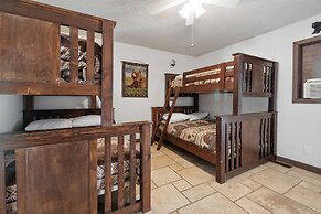 Hakuna Matata Lakefront