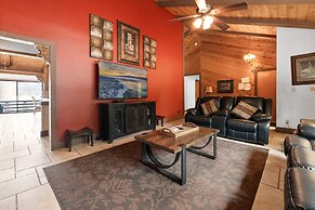 Hakuna Matata Lakefront