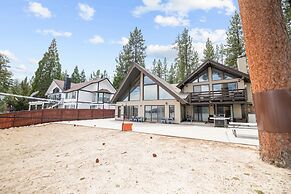 Hakuna Matata Lakefront