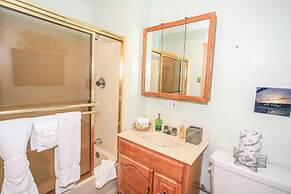 Fawnskin Lakeside Cabin