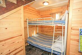 Fawnskin Lakeside Cabin