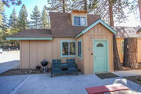 Fawnskin Lakeside Cabin