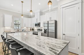 Ahoy Matey - 58 St Francis Drive N