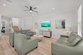 Ahoy Matey - 58 St Francis Drive N