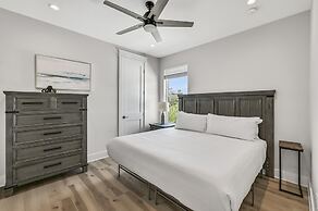 Ahoy Matey - 58 St Francis Drive N