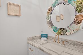 Ahoy Matey - 58 St Francis Drive N