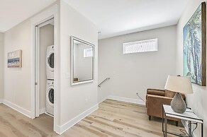 Ahoy Matey - 58 St Francis Drive N