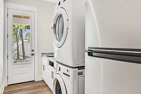 Ahoy Matey - 58 St Francis Drive N