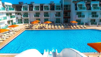 Omorfi Garden Resort Hotel