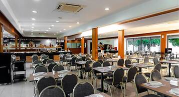 Omorfi Garden Resort Hotel