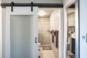 Endless & Elegant Vistas