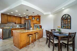 Elegant Oceanfront Vistas