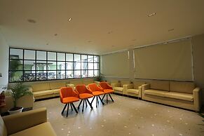 Hotel City Express By Downtown Udaipur