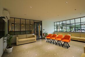 Hotel City Express By Downtown Udaipur