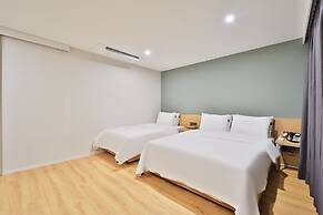 Gong Dam Stay Hotel