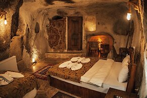 Snora Cave Hotel