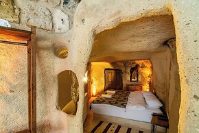 Snora Cave Hotel