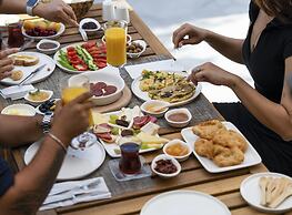 Portakal Cicegi Alaçatı