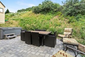 27 Bachelors Gulch Road 5 Bedroom Home by RedAwning