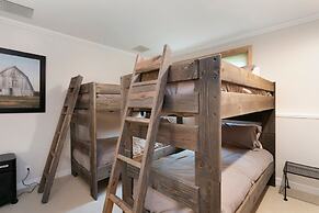 27 Bachelors Gulch Road 5 Bedroom Home by RedAwning