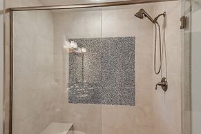 New Listing! One Ski Hill Escape 3 Bedroom Condo by RedAwning