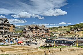 New Listing! One Ski Hill Escape 3 Bedroom Condo by RedAwning