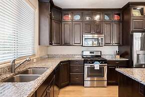 Hidden Treasure #15 6 Bedroom Home