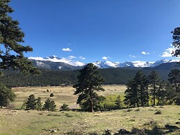 Niwot Cabin - Stay In Rocky Mountain National Park - Estes Park - New