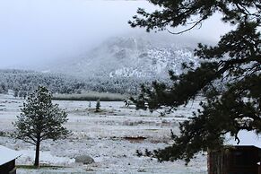 Niwot Cabin - Stay In Rocky Mountain National Park - Estes Park - New