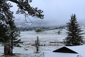 Niwot Cabin - Stay In Rocky Mountain National Park - Estes Park - New