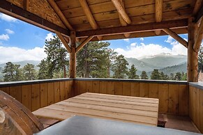 Frontier Mountain Retreat - Monthly Long-term Vacation Rental 30+ Days