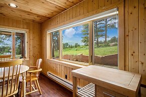 Frontier Mountain Retreat - Monthly Long-term Vacation Rental 30+ Days
