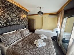 Gur Royal Suit Aparts