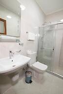 Gur Royal Suit Aparts