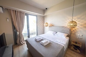 Theros Suites